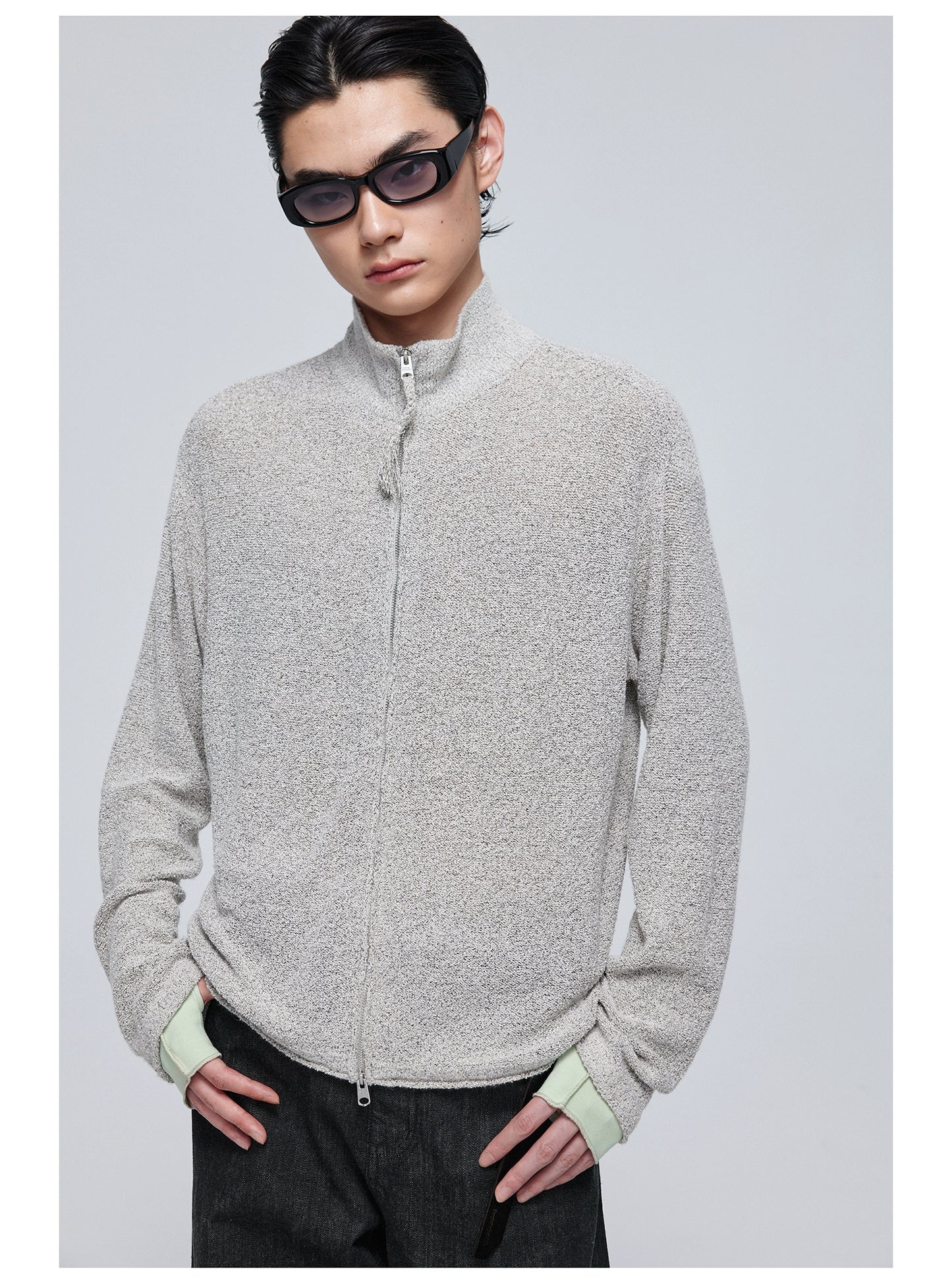 Simple Project High-neck zip-up knit jacket