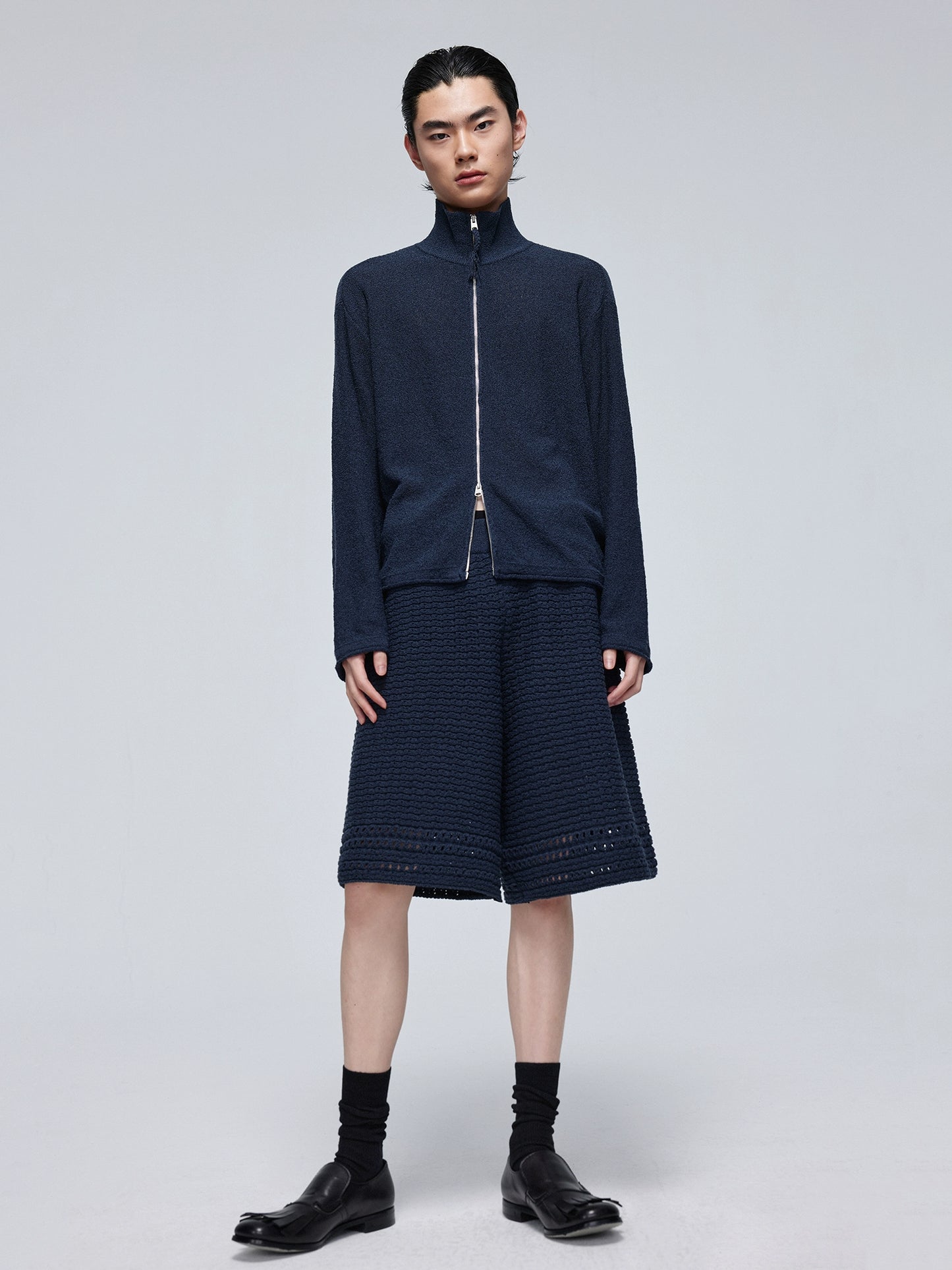 Simple Project High-neck zip-up knit jacket